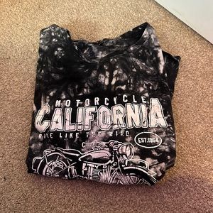 Tie dye black and white t shirt. Oversized.